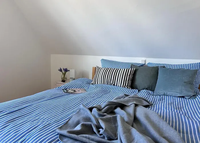 Wattkante Hans & Grete 公寓 *